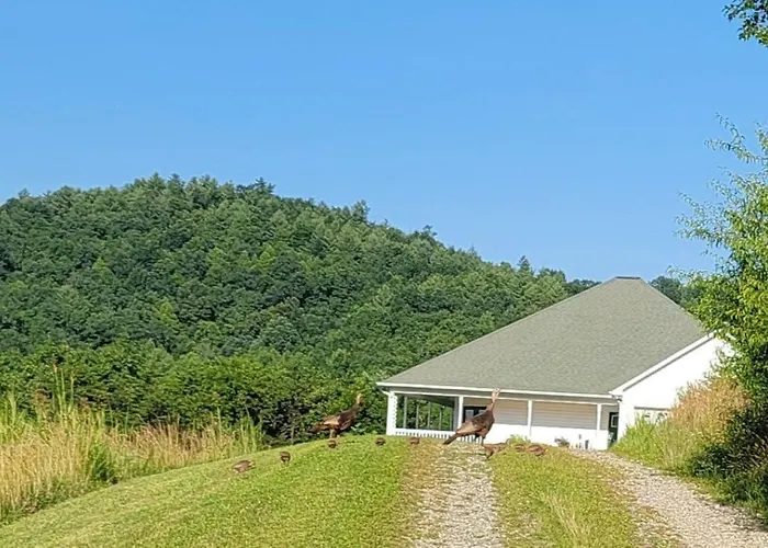 Mountain Retreat House To Relax And Enjoy